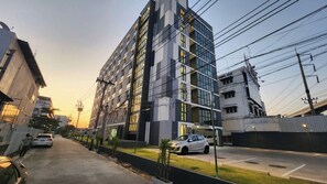 บริเวณภายนอก