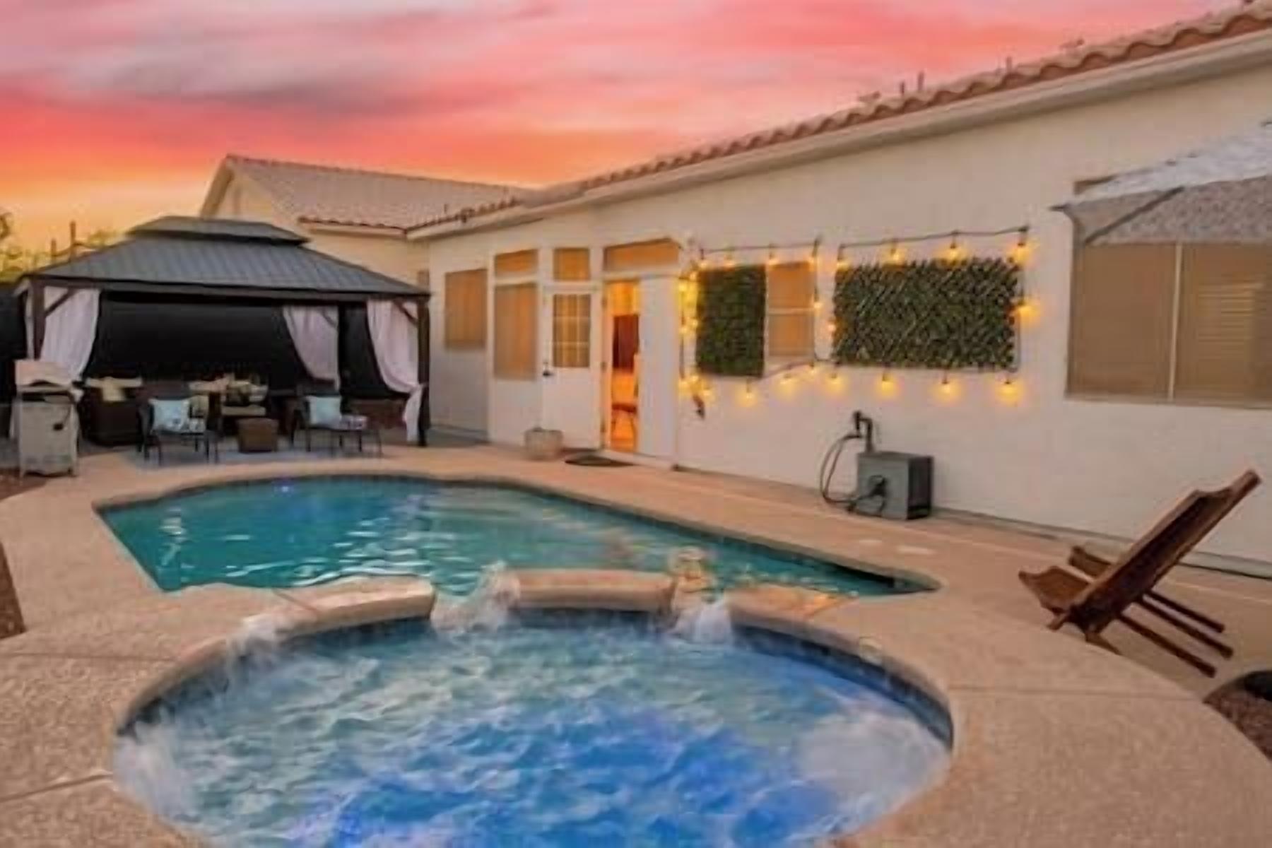 Chic and Modern 3BD Home with Pool & Pool Table