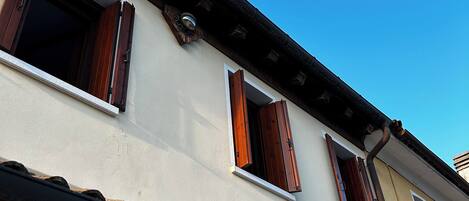 DĂ©tail de lâextĂ©rieur