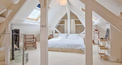 Beautiful family home located 300 m from the sea!