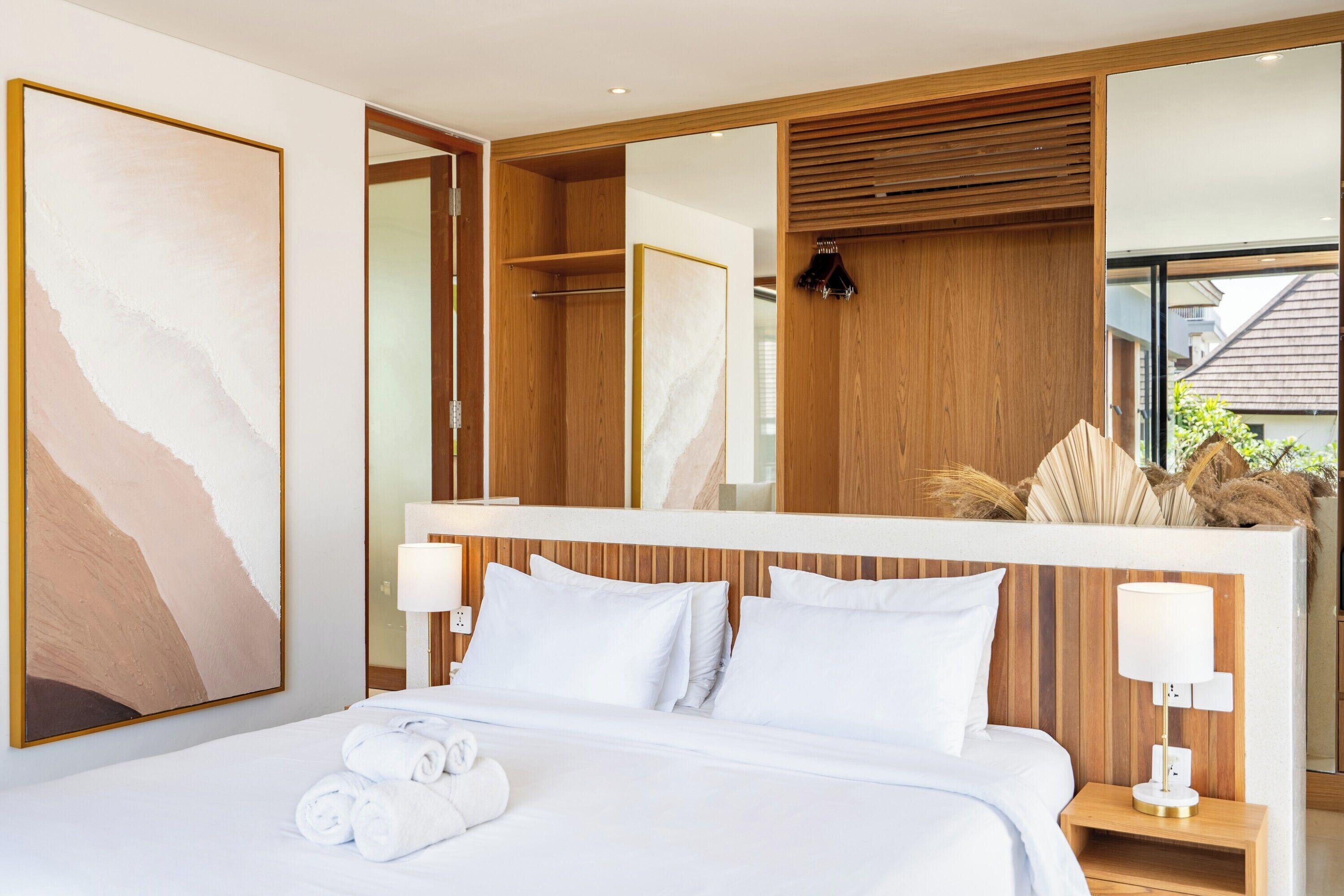 Villa | 4 bedrooms, in-room safe, blackout drapes