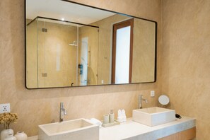 Bathroom - Yoki Villa by Betterplace (Canggu)