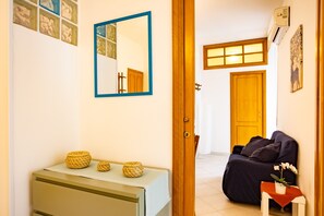 1 bedroom - Via Mezzocannone 97 - Camera 3 (Naples)