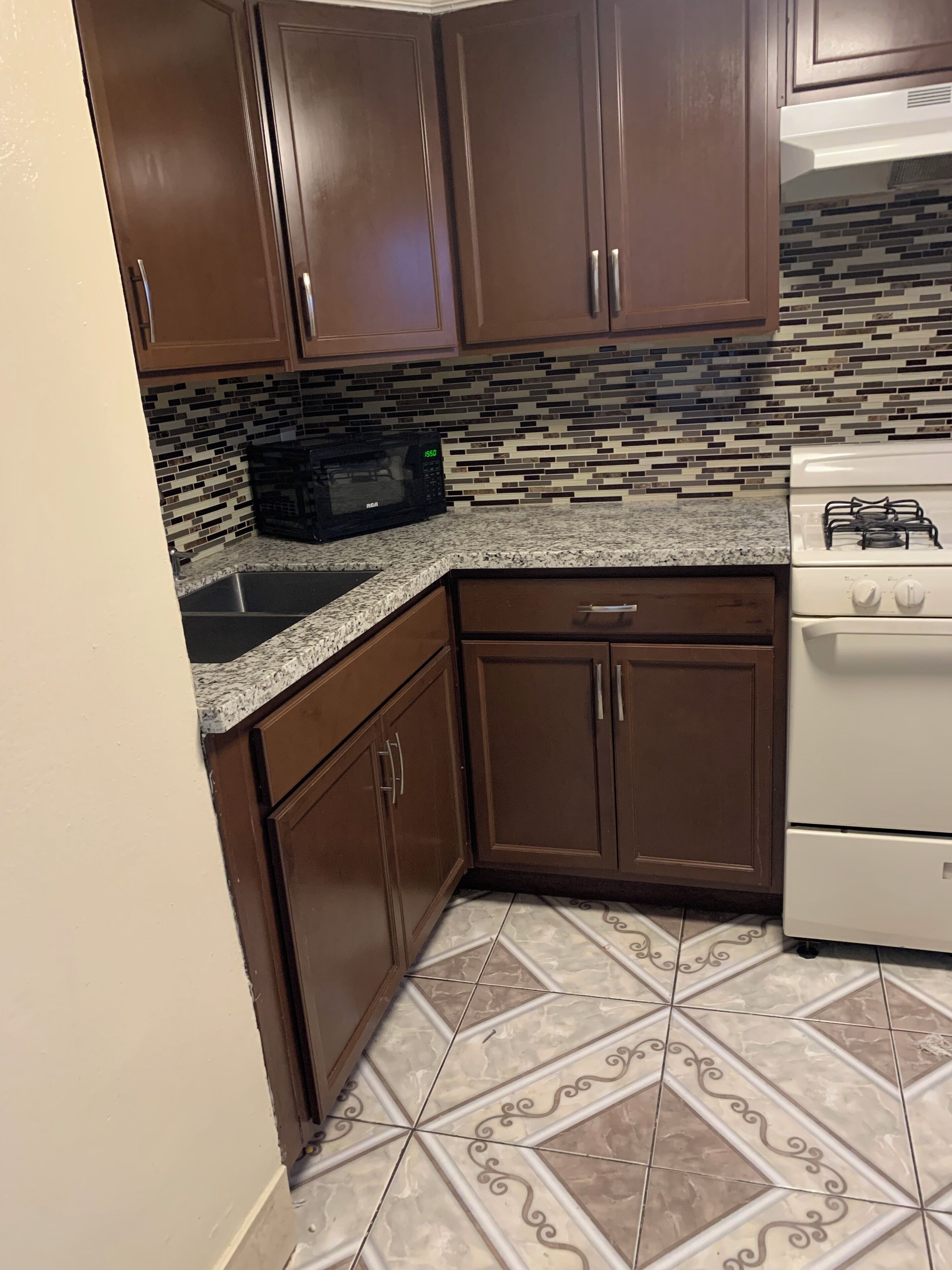 Studio, Non Smoking | Private kitchen