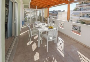 Balcony view - Luminous Penthouse big veranda by GHH (Athens)