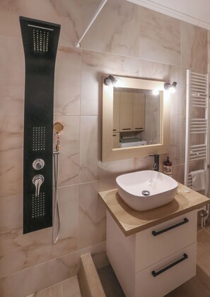 Family Apartment, 2 Bedrooms, City View | Bathroom | Shower, hair dryer, towels, soap - Luminous Penthouse big veranda by GHH (Athens)