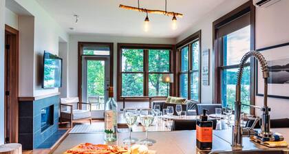 Lakefront, Mountain View - 1 Bedroom Resort Suite