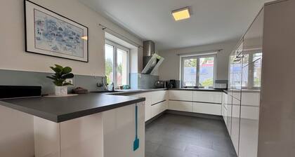 Familienfreundliche Ferienwohnung in ruhiger Lage mit groĂer Terrasse