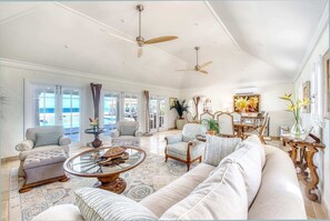 TV, stereo, offices - Beau Rivage Summary: (Lowlands)