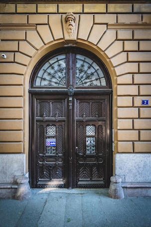Exterior detail. Museum Apartment - Cozy 2-bedroom apartment in pleasant Subotica with AC, WiFi