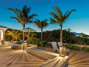 Terrace/patio - Les Palmiers Summary: (Lowlands)