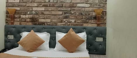 Chambre Standard, vue sur le jardin | 1 chambre, coffre-fort, bureau