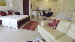 1 soverom, skrivebord, wi-fi og sengetøy