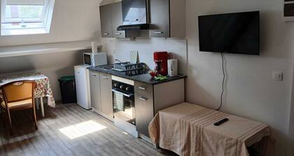 P2 spacious, not overlooked, pleasant, with parking space