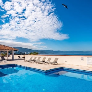 Apartment | 2 bedrooms, Internet - Ocean View 2Br Condo-balcony-beach-pool - 606 (Puerto Vallarta)
