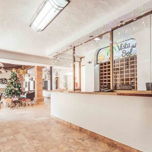 Apartment - Ocean View 2Br Condo-balcony-beach-pool - 606 (Puerto Vallarta)