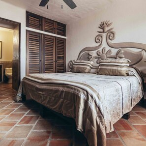 Apartment - Ocean View 2Br Condo-balcony-beach-pool - 206 (Puerto Vallarta)