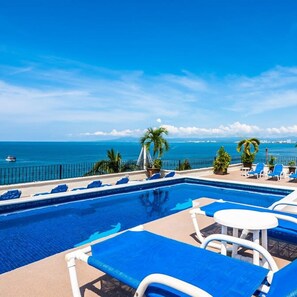 2 bedrooms, Internet - Cozy 2BR King Beds - Rooftop Pool - Fast Wifi (Puerto Vallarta)