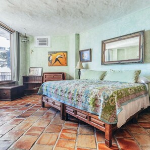 อพาร์ทเมนท์ | 2 ห้องนอน, อินเทอร์เน็ตความเร็วสูง