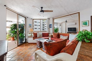 Apartment | 2 bedrooms, Internet - Ocean View 2Br Condo-balcony-beach-pool - 303 (Puerto Vallarta)