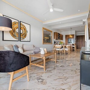 2 bedrooms, Internet - Luxury 2BR Condo - Balcony - Pool - King Beds (Nuevo Nayarit)