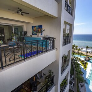 3 bedrooms, Internet - Ocean Front 3Br Unit - Balcony -beach View - Pool (Puerto Vallarta)