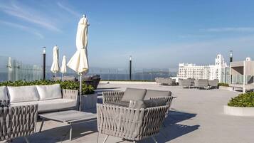 3 bedrooms, Internet