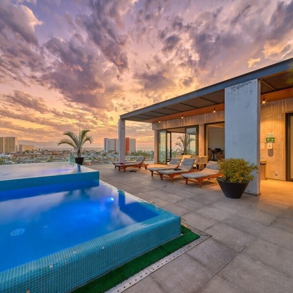 1 bedroom, Internet - 1BR Apartment - Private Balcony - Pool - Gym (Puerto Vallarta)