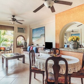 1 bedroom, Internet - Ocean View 1Br Condo-balcony-beach-pool - 301 (Puerto Vallarta)