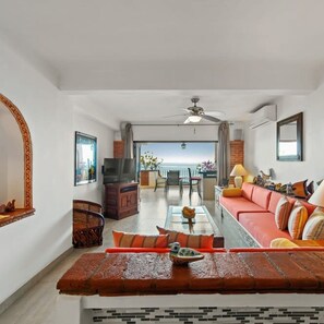 Apartment - Ocean View 2Br Condo-balcony-beach-pool - 603 (Puerto Vallarta)