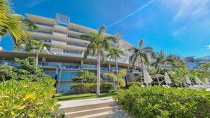 4 bedrooms, Internet - Amazing Condo - Beach Access - Spa - Pool (Punta de Mita)