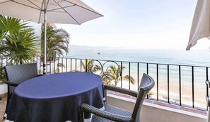 Apartment | 2 bedrooms, Internet - Ocean View 2Br Condo-balcony-beach-pool - 610 (Puerto Vallarta)