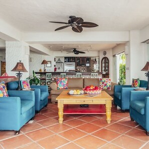 อพาร์ทเมนท์ | 3 ห้องนอน, อินเทอร์เน็ตความเร็วสูง