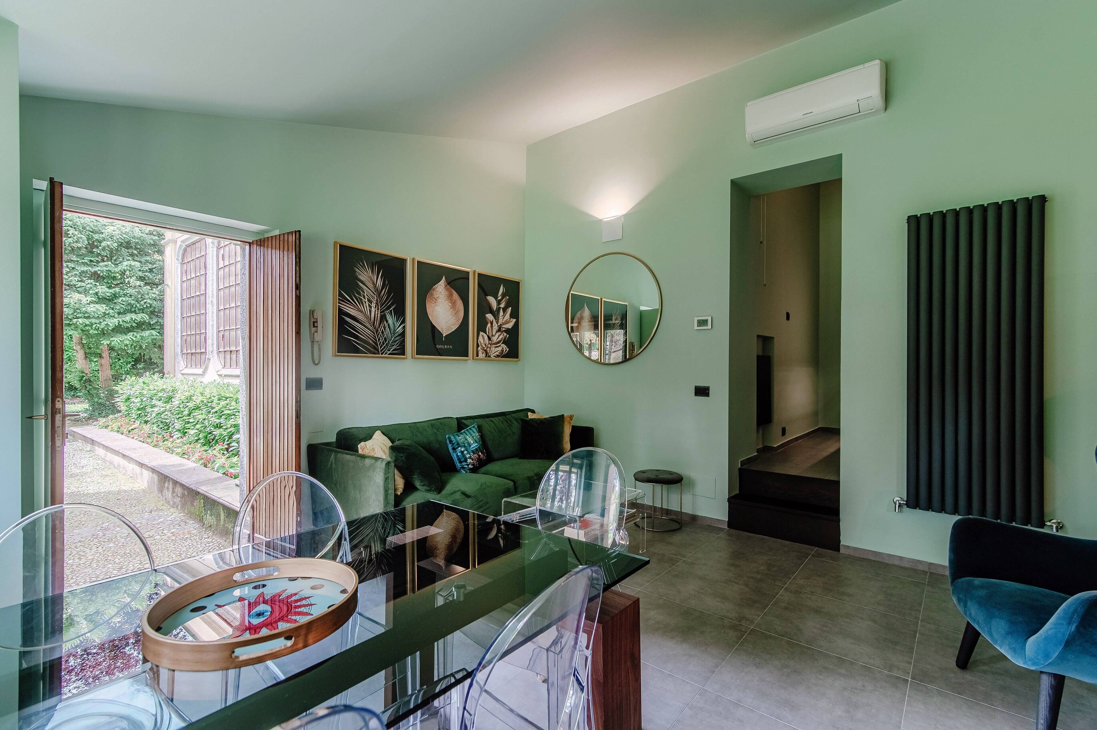 Apartment, Pool View | 2 bedrooms, premium bedding, down comforters, iron/ironing board