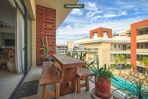 4 bedrooms, Internet - Premium 4BR Condo in Zona Romantica - Pool - Gym (Puerto Vallarta)