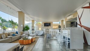 Unclassified image, 3 of 65, button - Luxurious 2BR Condo in Zona Romantica - Pool - Gym (Puerto Vallarta)