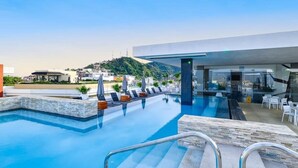Unclassified image, 4 of 65, button - Luxurious 2BR Condo in Zona Romantica - Pool - Gym (Puerto Vallarta)