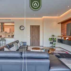 Apartment - Oceanfront 2BR Condo - Pool - Cevicheria - Beach (Nuevo Nayarit)