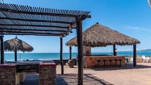 Unclassified image, 2 of 28, button - Beachfront 2BR Condo - Pool - Blue Flag Beach (Nuevo Nayarit)