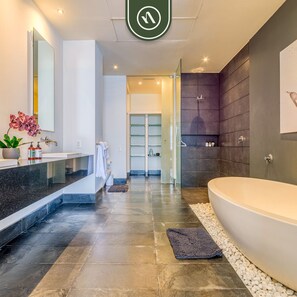 Apartment | 3 bedrooms, Internet - Oceanview 3 BR Penthouse - Private Pool - BBQ (Puerto Vallarta)