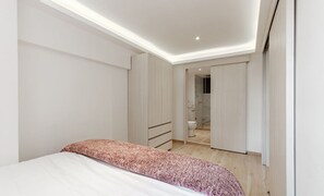 2 bedrooms, Internet - Modern 2Br Condo in Polanco - 2 Queen Beds (Mexico City)