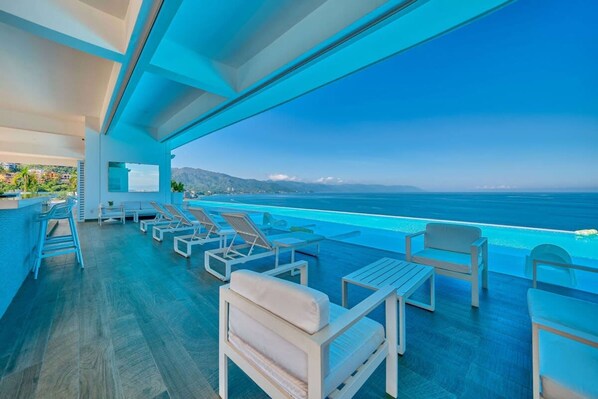 Apartment - Luxury Penthouse -ocean View - GYM - Pool (Puerto Vallarta)