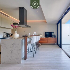 Apartment | 3 bedrooms, Internet - Beachfront 3 BR Condo - Pool - Beachclub - Gym (La Cruz de Huanacaxtle)