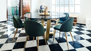 2 bedrooms, high-speed internet - Art Deco Style Condo 2min Walk to Lincoln Park (Mexico City)