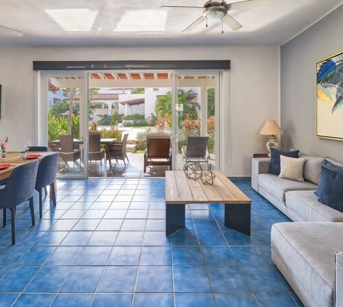 Cozy 3BR House Perfect for Families - Pool