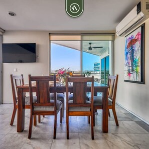 Apartment | 2 bedrooms, Internet