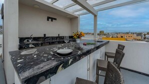 Unclassified image, 5 of 41, button - Luxury Condo in the Heart of the Marina - King Bed (Cabo San Lucas)