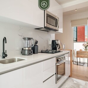 Room - New 1BR Condo in Front of Cibeles - Roma - Condesa (Mexico City)