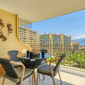 อพาร์ทเมนท์ | 2 ห้องนอน, อินเทอร์เน็ตความเร็วสูง