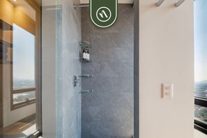 Apartment, Accessible | 2 bedrooms, Internet - Luxury 2 BR Condo in Reforma - Skyline View - Pool (Mexico City)